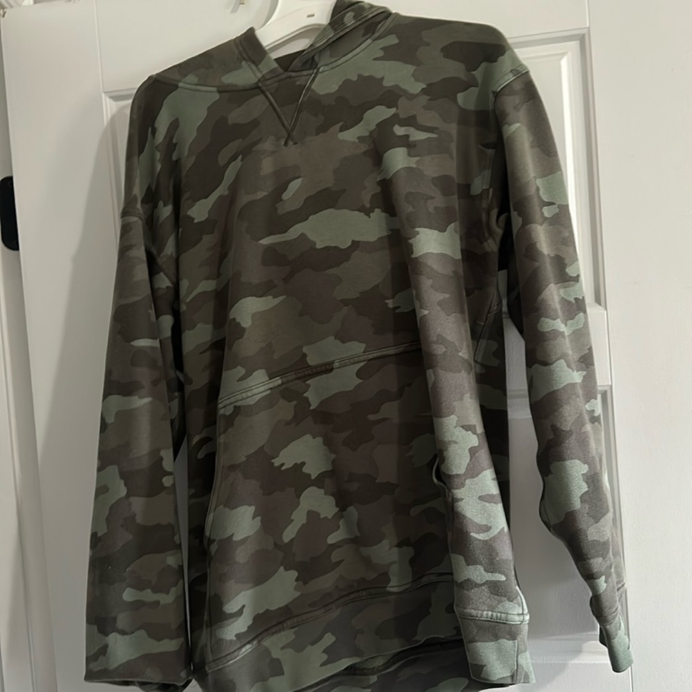Lululemon sweatshirt with hoodie